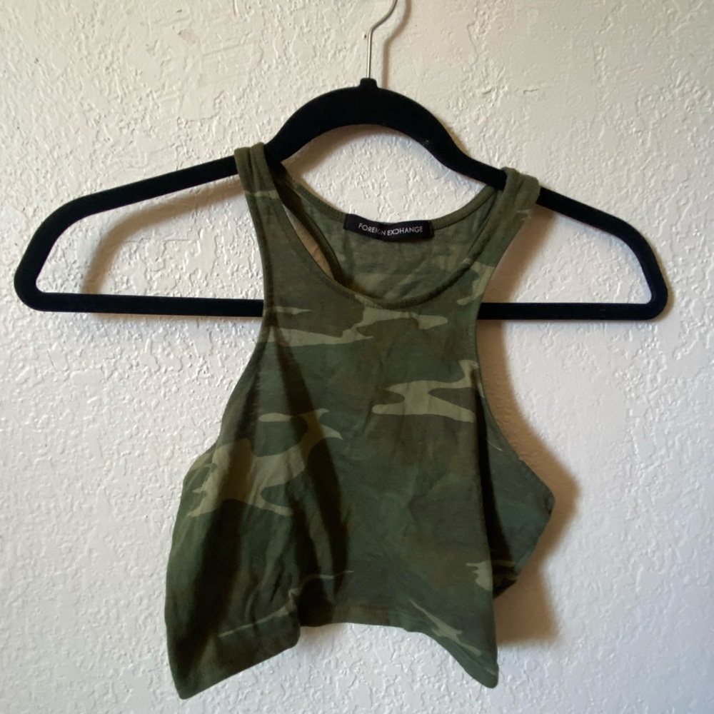 Camo crop